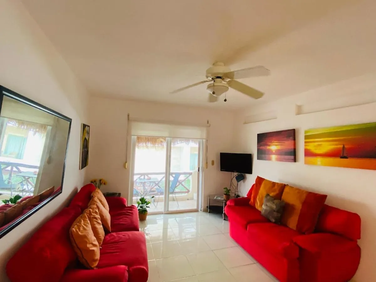 Playa Mamita Old Style Seaview Penthouse For 4 Apartment Playa del Carmen