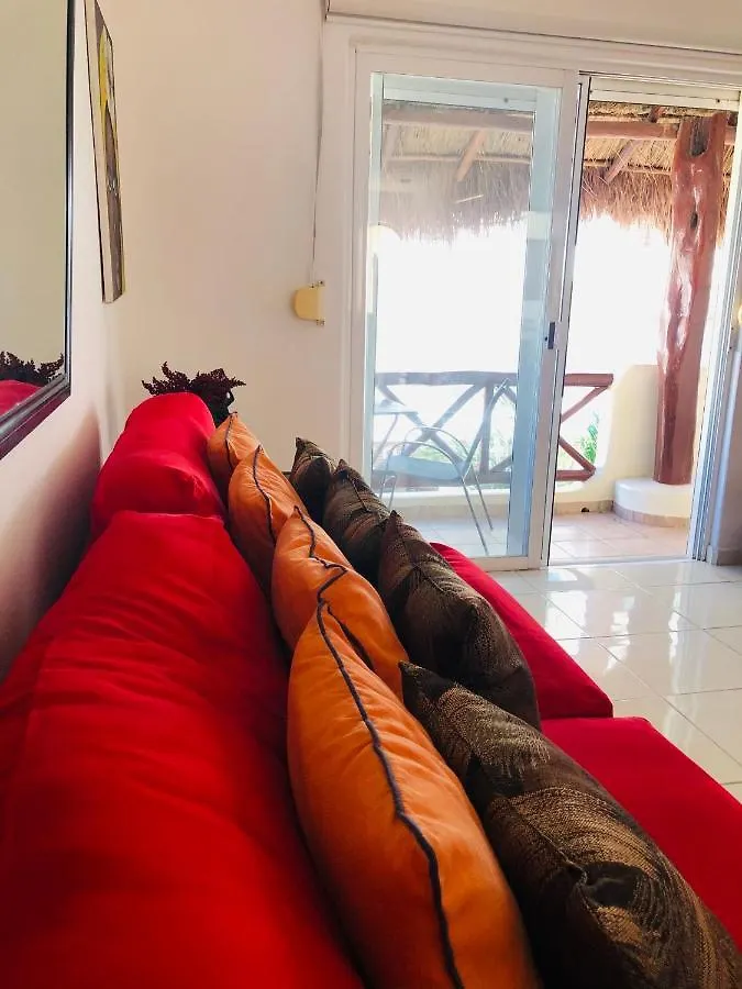 Playa Mamita Old Style Seaview Penthouse For 4 Apartment Playa del Carmen