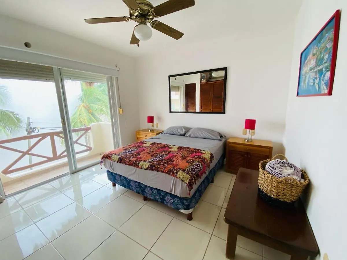 Playa Mamita Old Style Seaview Penthouse For 4 Apartment Playa del Carmen